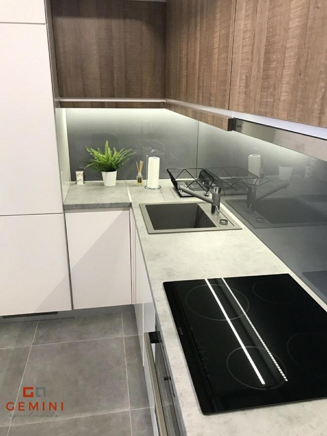 Gemini Apartment 3 - Modern Apartment With City View Νόβι Σαντ Εξωτερικό φωτογραφία